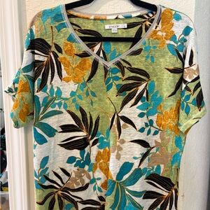 Chico's Multicolor Floral Short Sleeve Top